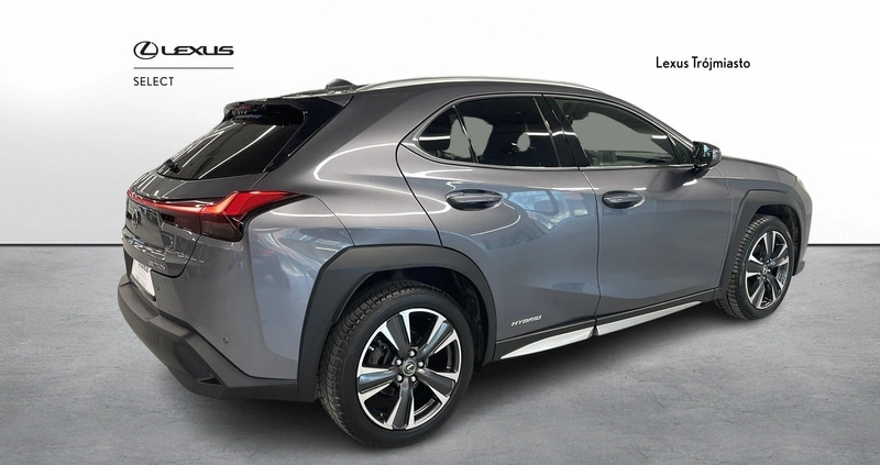 Lexus UX cena 134000 przebieg: 49548, rok produkcji 2019 z Olkusz małe 232